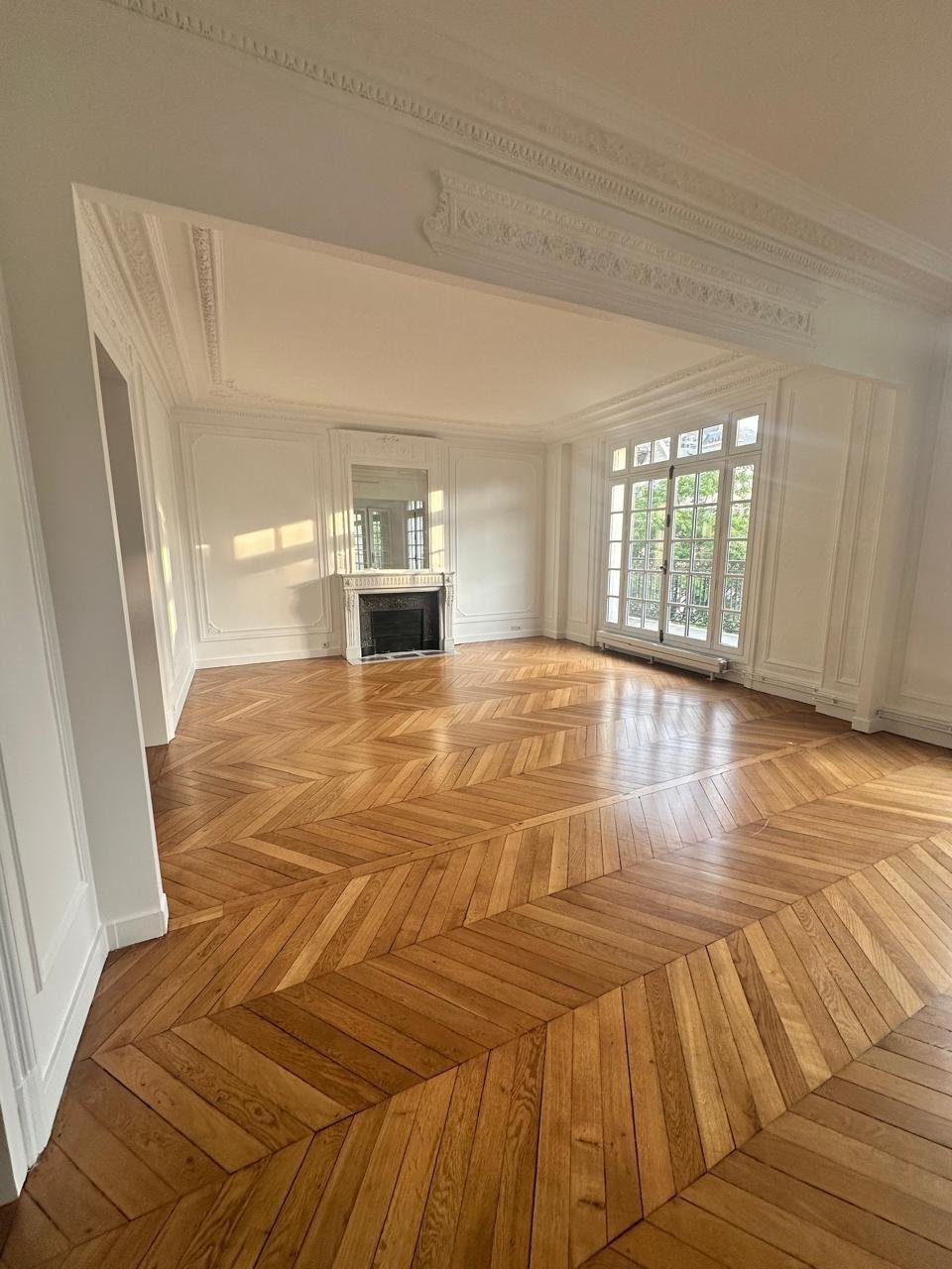 Appartement haussmannien — rue Daru après travaux